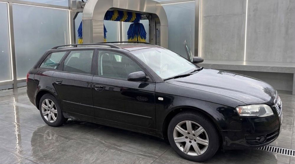 Продам audi a4b7