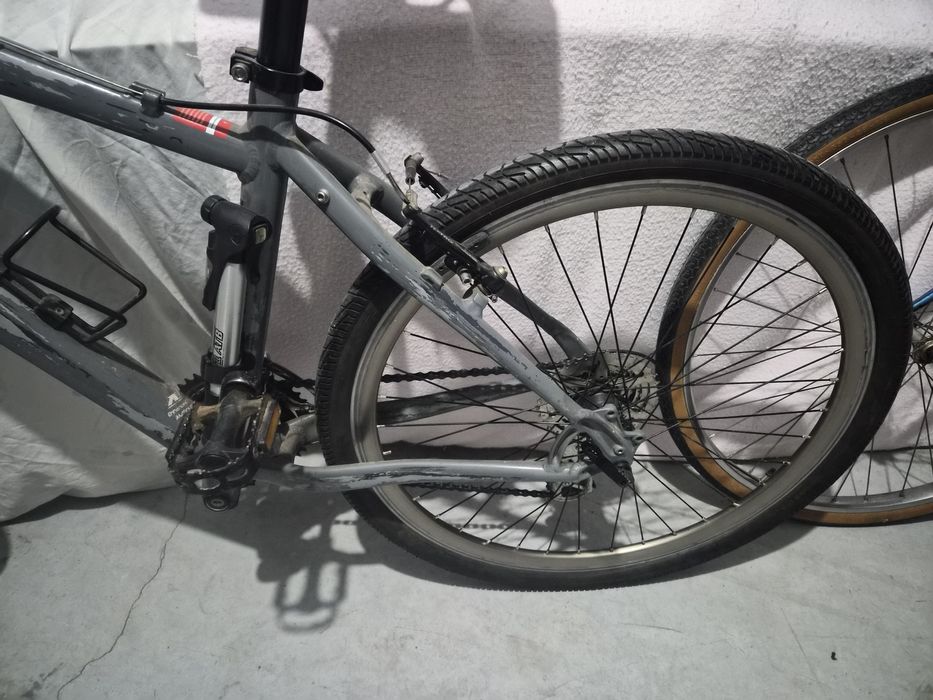 Venda/ Troca por estrada / specialized hardrock sport 26