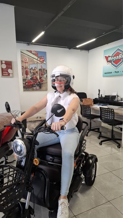 Triciclo Elétrico