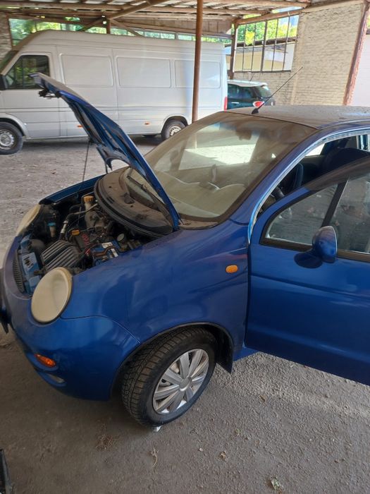 Продам економне авто Cherry QQ