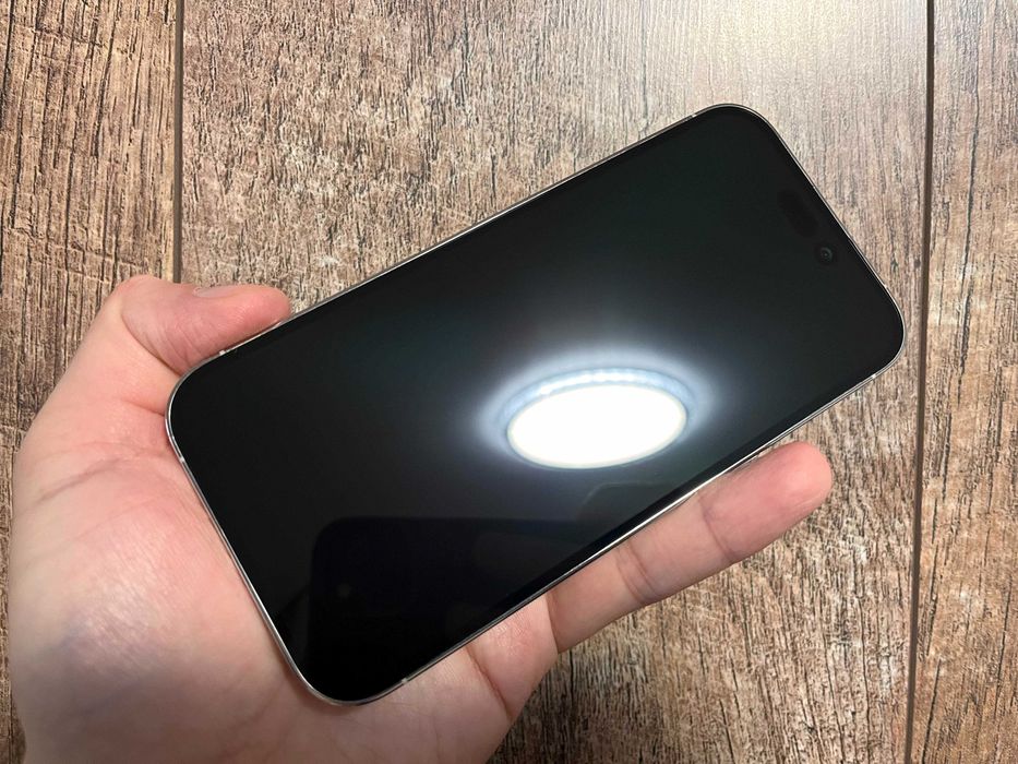 iPhone 14 Pro 128GB Silver Neverlock идеальное состояние 100% АКБ!