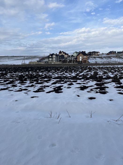 Продаєтся земельна ділянка Бояни