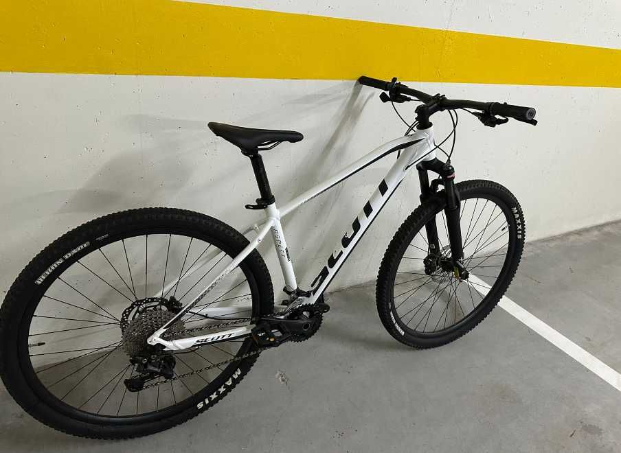 Bicicleta SCOTT aspect 930