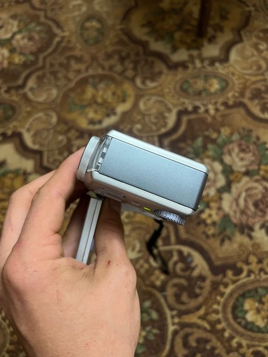 Fujifilm Digital MV-1 мильниця камера