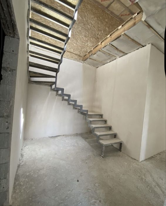 Дом 355 м² в закрытом коттеджном посёлке, 7 соток