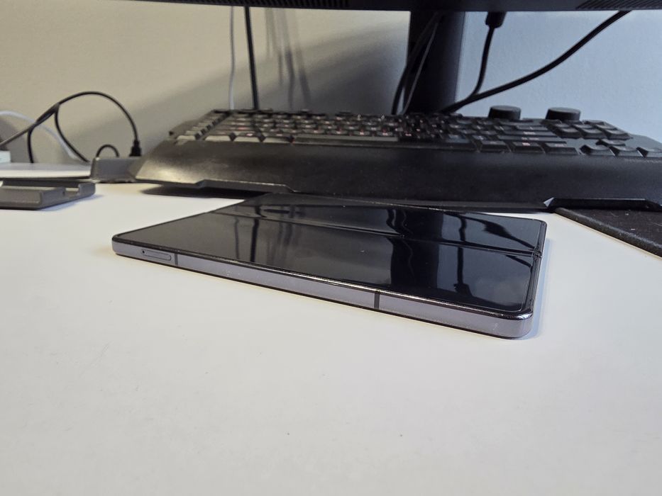 Telefon Samsung Galaxy Z FOLD 5 12/256GB czarny stan bdb
