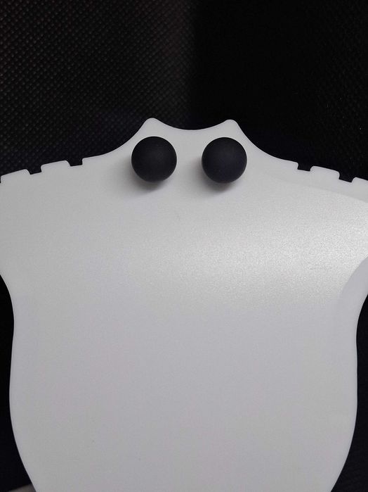 Kolczyki sztyfty kulki czarne