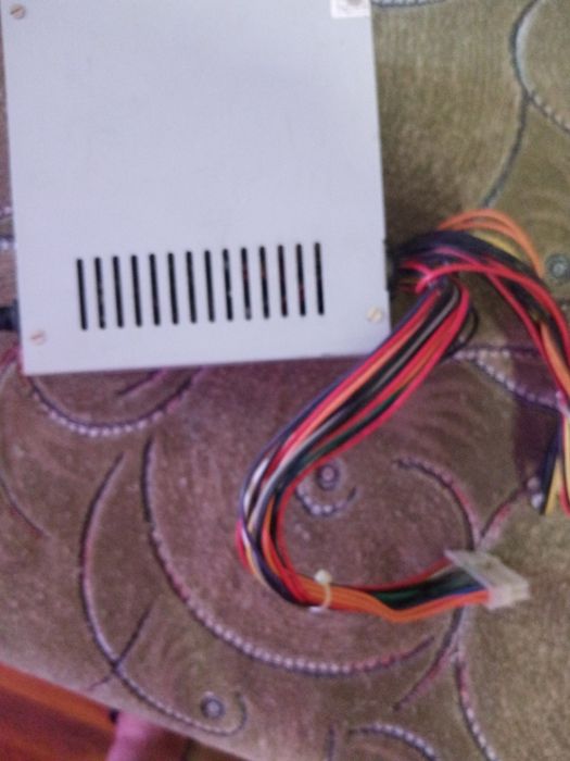 Блок питания ПК 250ват б/у в отличном состоянии