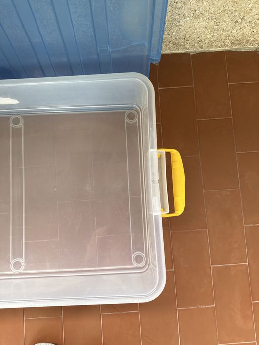 Caixa gigante para arrumação