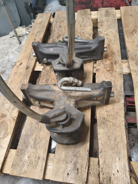 Sprzedam zaczep transportowy górny przesuwny  szerokość szyny 39 cm Fendt MF valtra