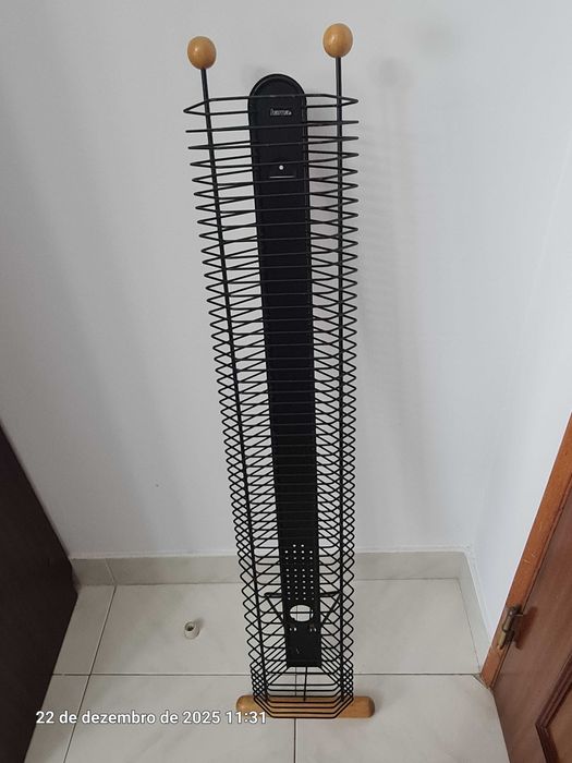 porta cd´s em metal