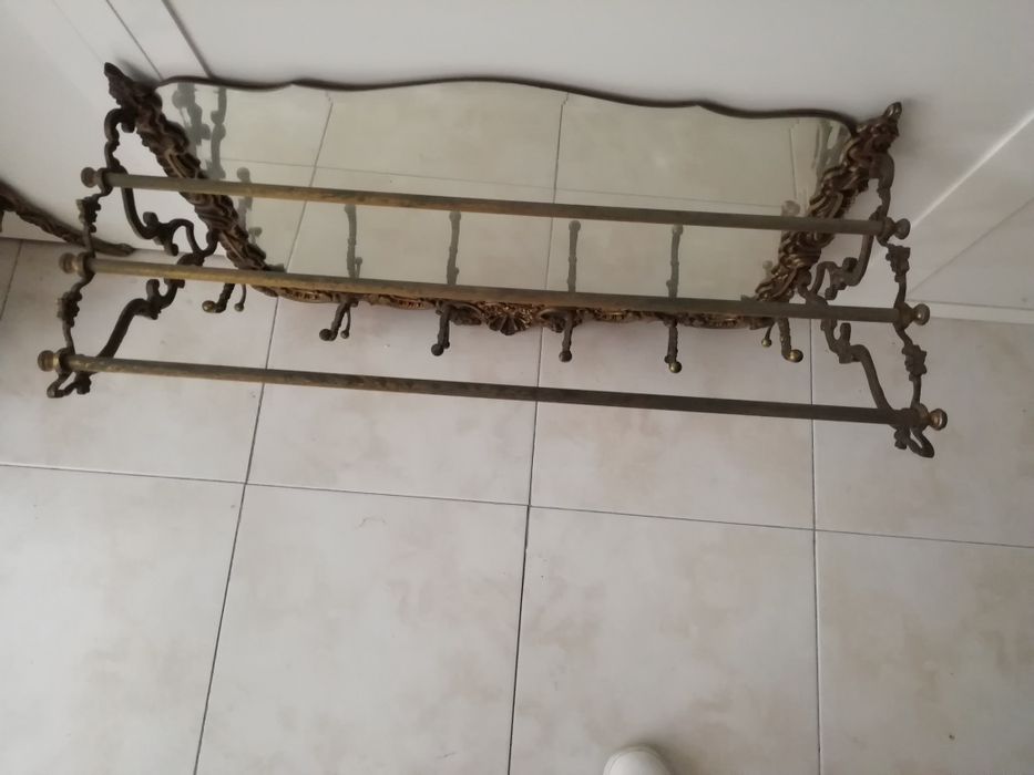 Conjunto de cabide e chapeleira Vintage