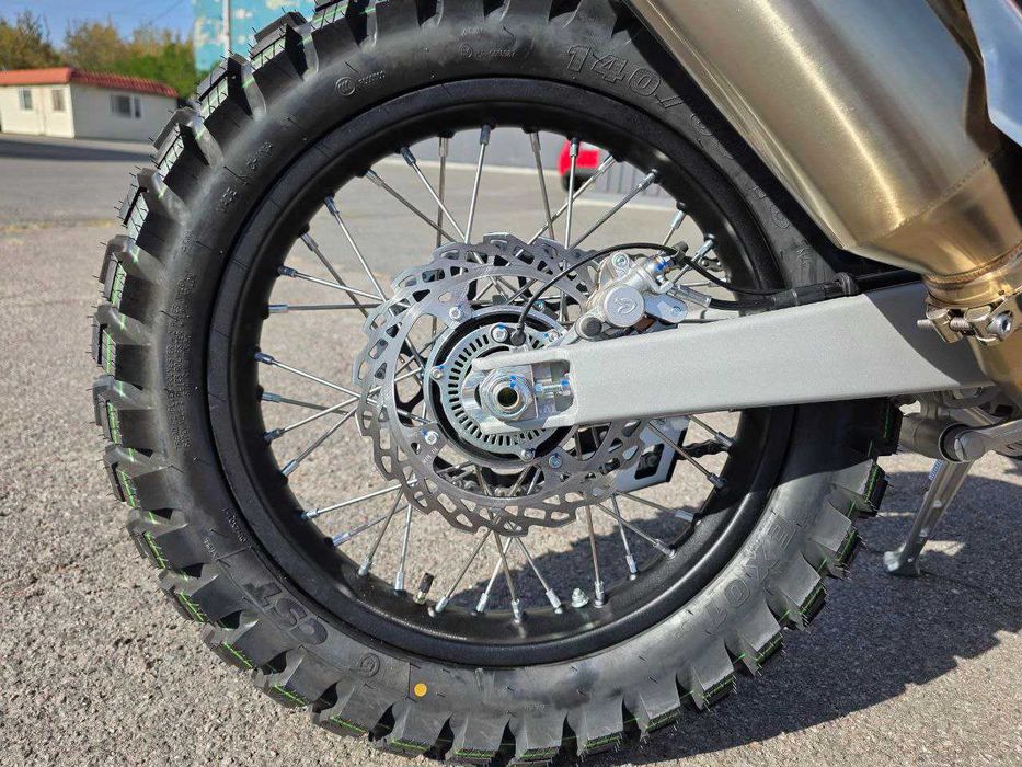 Мотоцикл KOVE 450 RALLY мотосалон MotoPlus