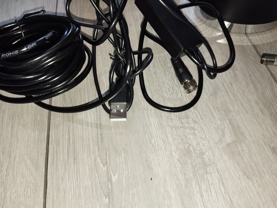 Antena wewnętrzna TV