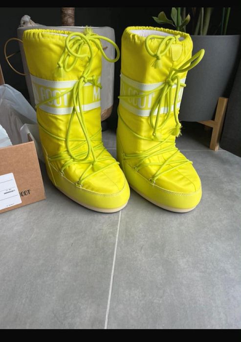 Nowe śniegowce Moon Boot Cyber Lime + worek antukurzowy