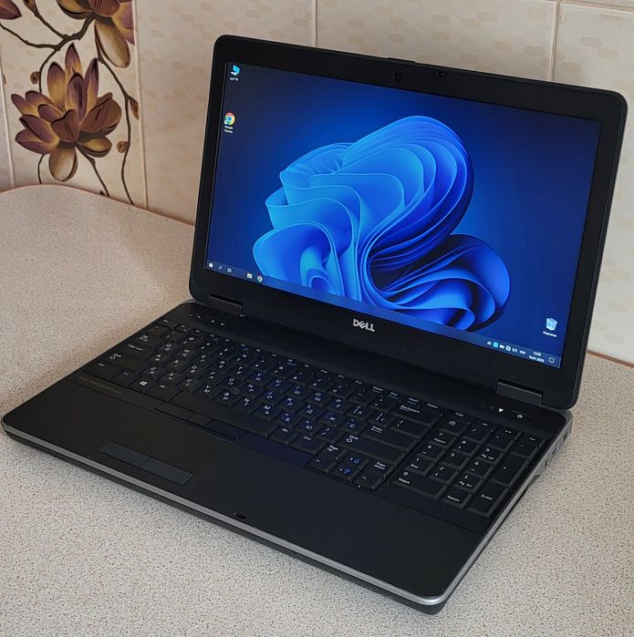 Ноутбук DELL Precision | i7-4800MQ | 8 ГБ RAM | SSD 256 ГБ | Full HD