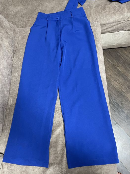 Брючной костюм тройка