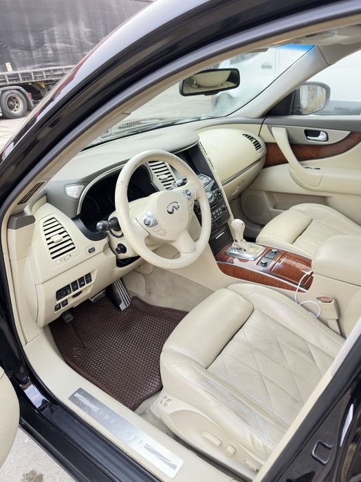 Інфініті  FX  35 дізель 3 л двигун