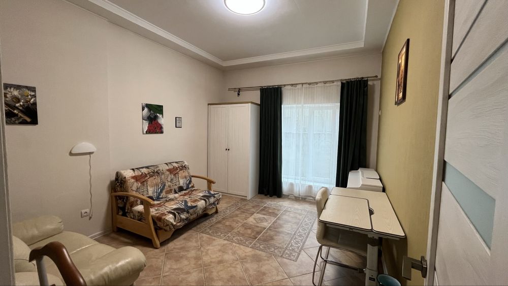 Продаж будинку по вул.Купальська