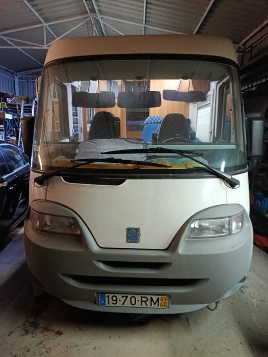 Autocaravana Knaus Integral 04/2001 com 35.000km reais