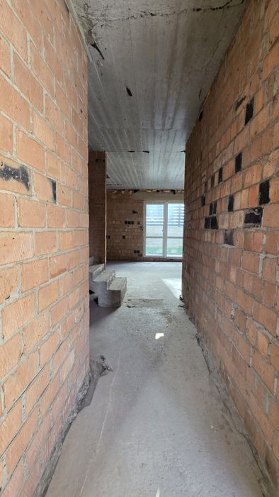 Продається 3х кімнатна зданий в експлуатацію таунхаус на Спортивній