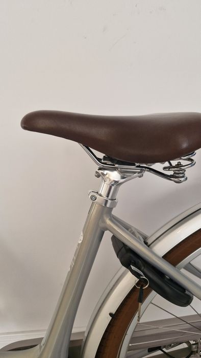 Rower elektryczny Cube Ella Bosch powertube 500wh  jak nowy damski