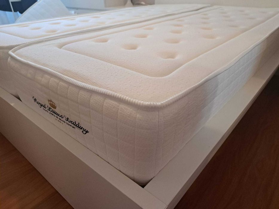 Conjunto de Quarto IKEA Malm (Cama; Estrado; Mesas de cabeceira) + Colchões Premium Royal Palace Bedding