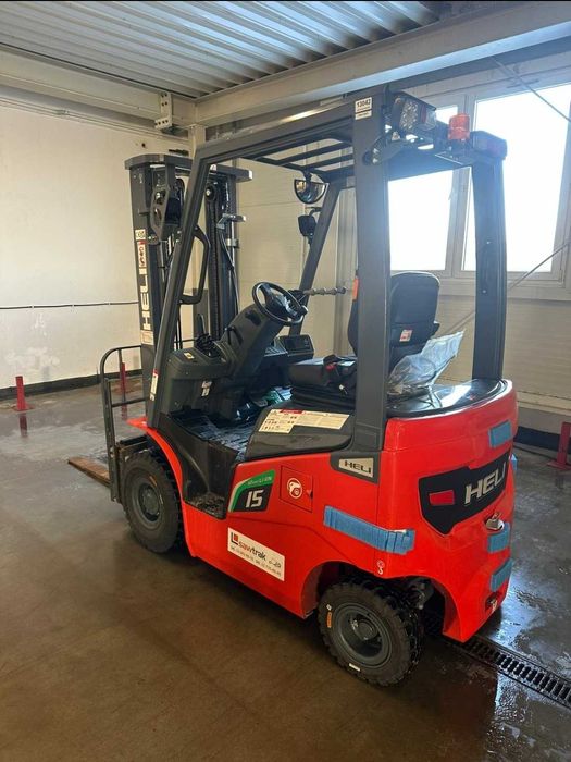 Wózek  widłowy  2025r.