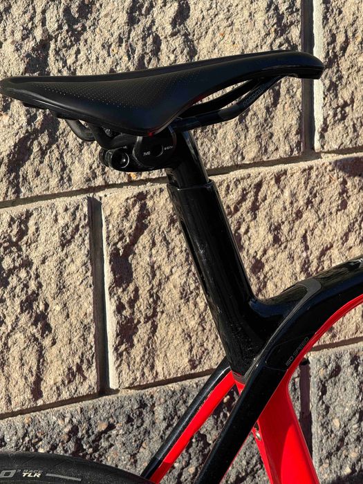Trek Domane SLR9 Sram RED AXS carbon rower szosowy