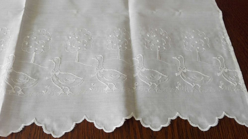 Firanka, zazdrostka, bawełna haftowana, 170x48, motyw gąsek