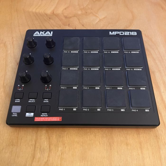 Dla Ciebie wszystko - akai mpd 218 - w kategorii Instrumenty