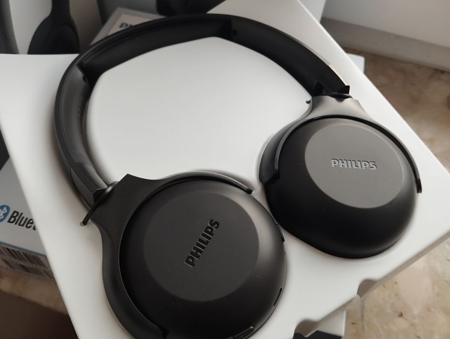 Słuchawki PHILIPS TAUH202BK/00, Czarne, NOWE.