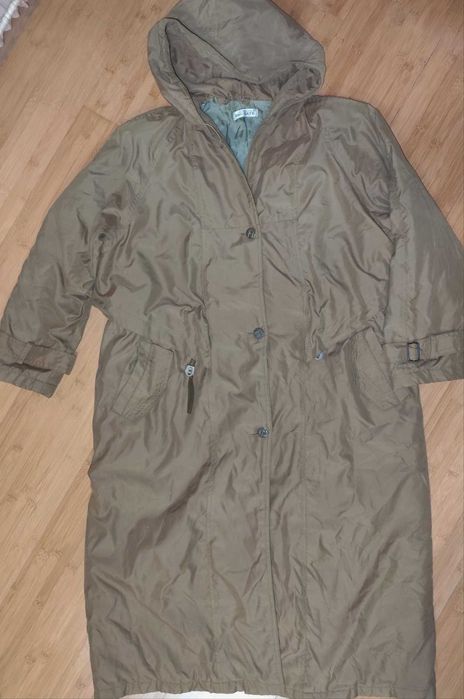 Пальто осеннее на подкладке большого размера