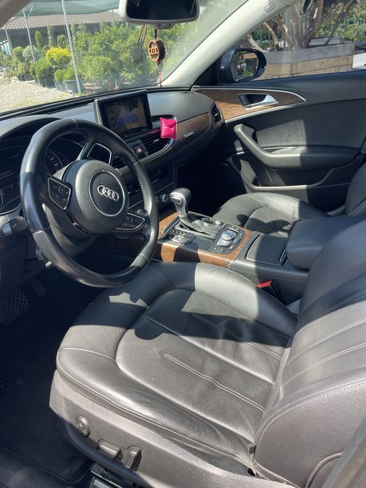 Автомобіль Audi A 6