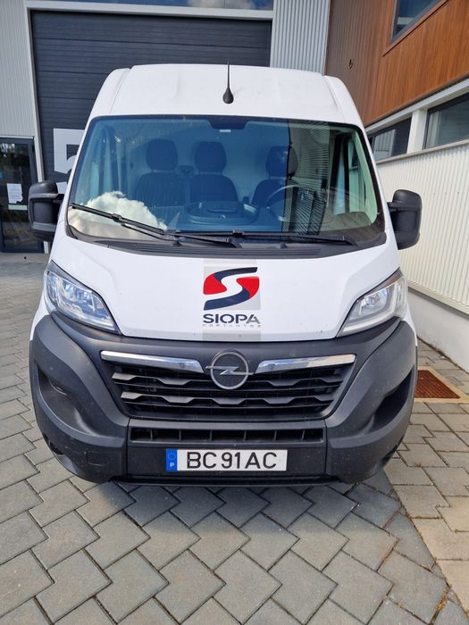 Carrinha Opel Movano em bom estado