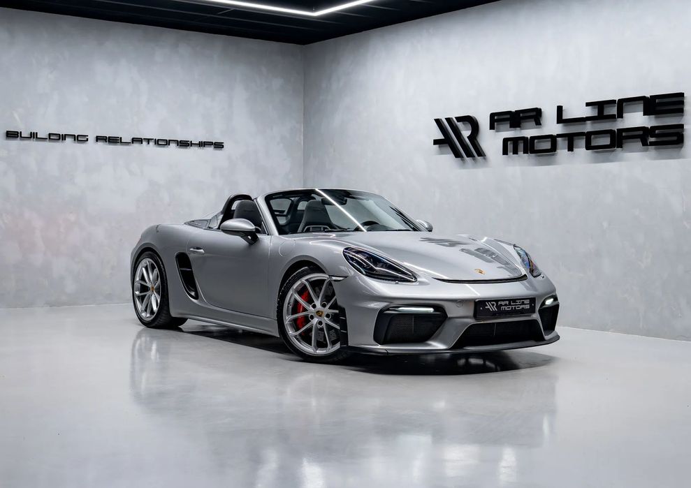 Porsche 718 Spyder Standard