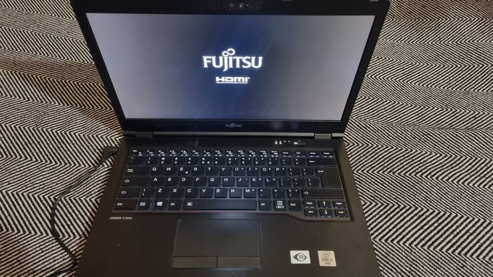 Ноутбук Fujitsu LifeBook U7410 i5-10310U