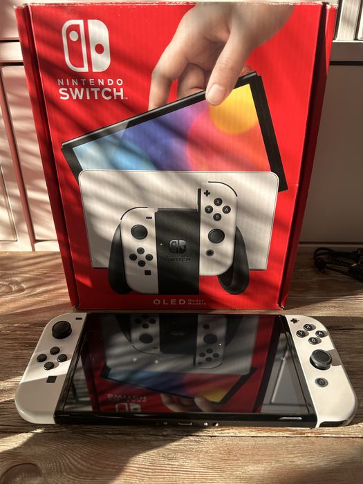 Nintendo Switch OLED biały