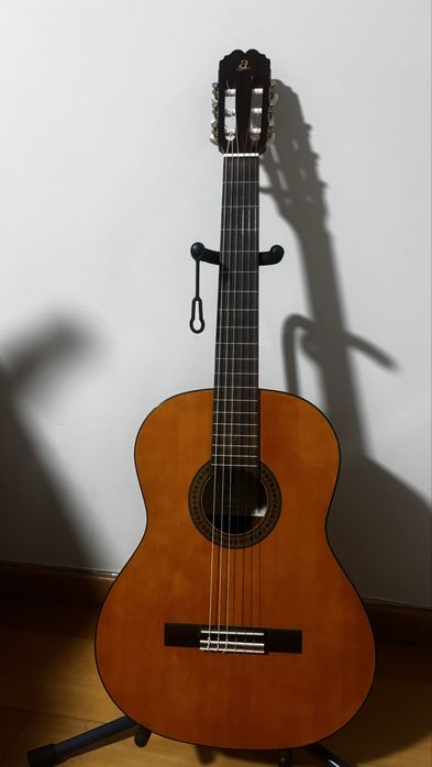 Guitarra clássica Admira Rosario