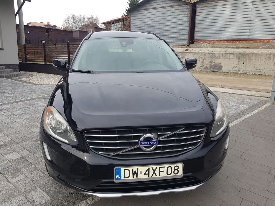 Volvo XC 60 T5 245 KM