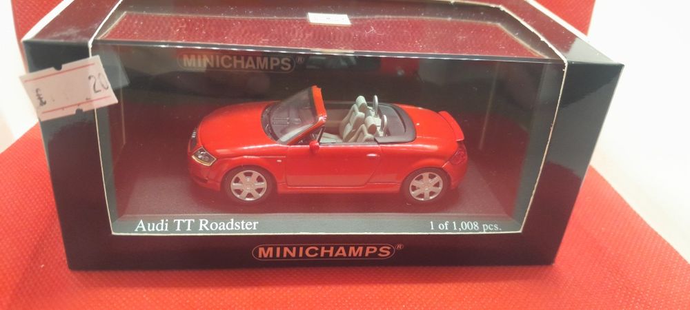 Mais de 80 Miniaturas Minichamps 1/43