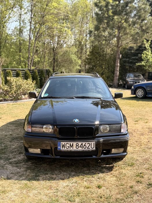 Sprzedam e36 touring 318i mpakiet