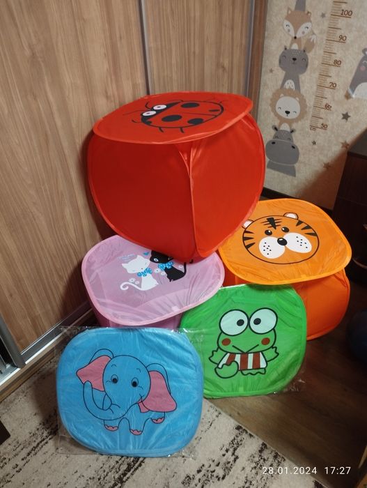 Ящик для іграшок