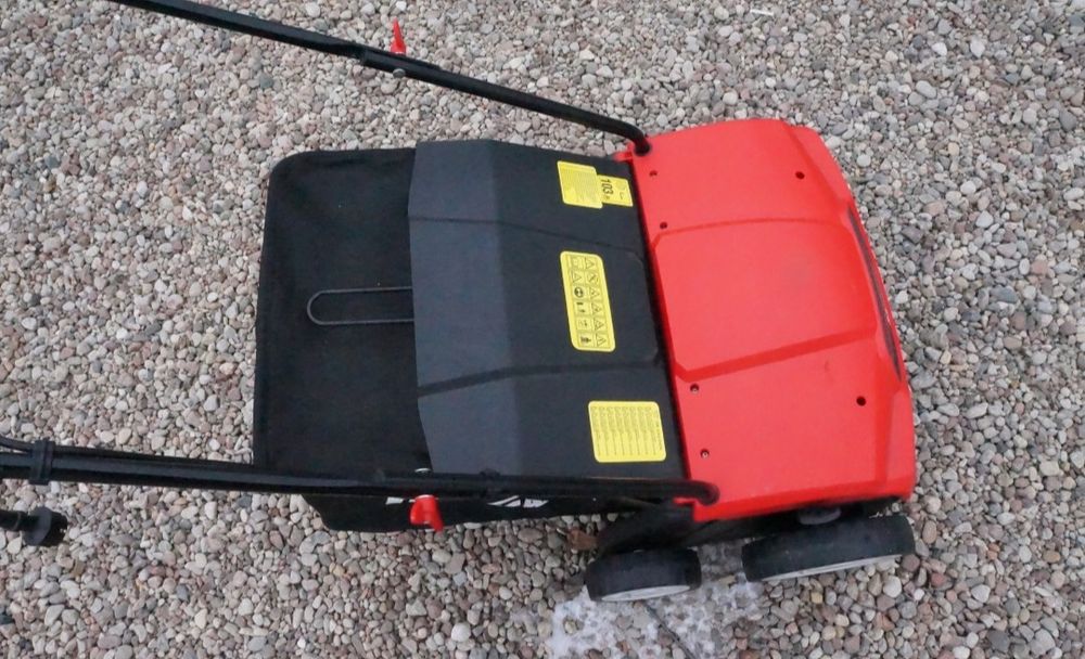 Wertykulator aerator elektryczny