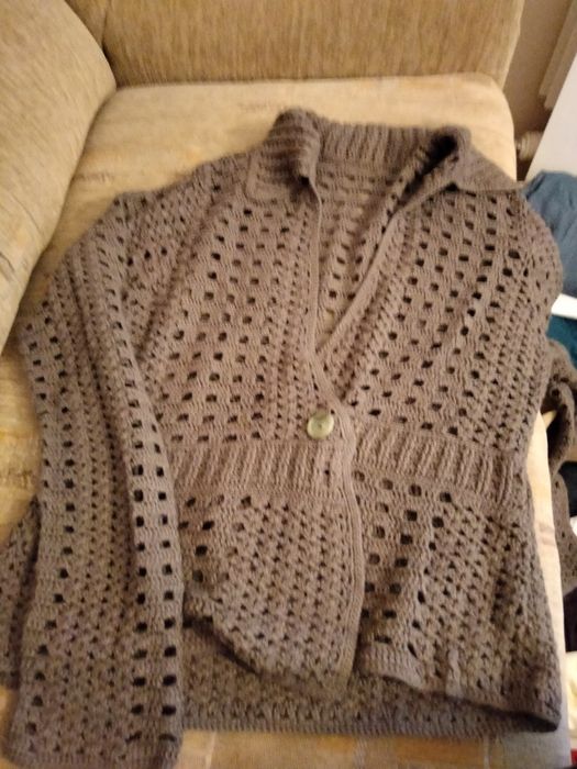 Sweterek ażurowy
