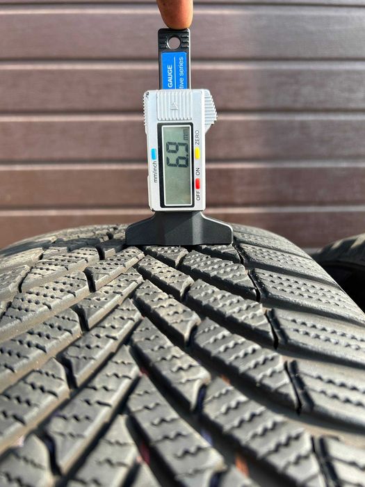 Шини 235/55 R19 105V Semperit Speed-Grip 5