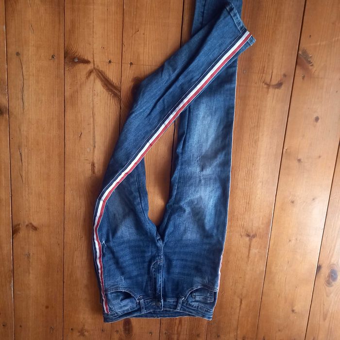 spodnie jeans z lampasami 38 M