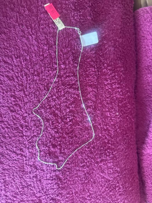 Sprzedam srebny łancuszek 50 cm