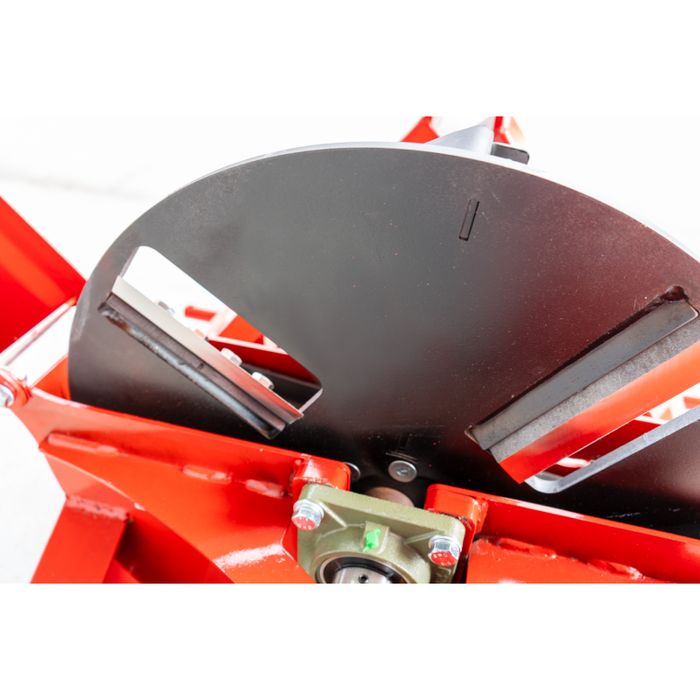 Rębak RT-630 do traktora z obrotowym kominem 360 stopni