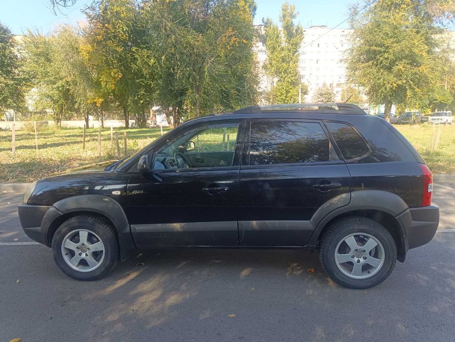 Hyundai Tucson продам